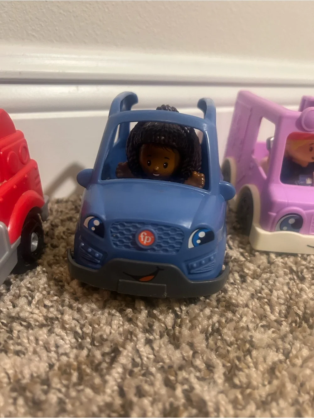 Fisher Price Little People Vehicles with 4 little people